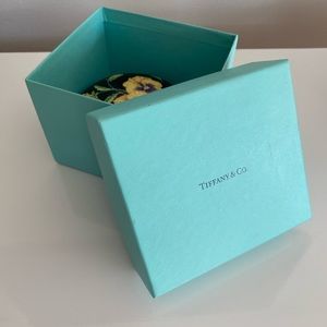 Tiffany WILD FLOWERS trinket box